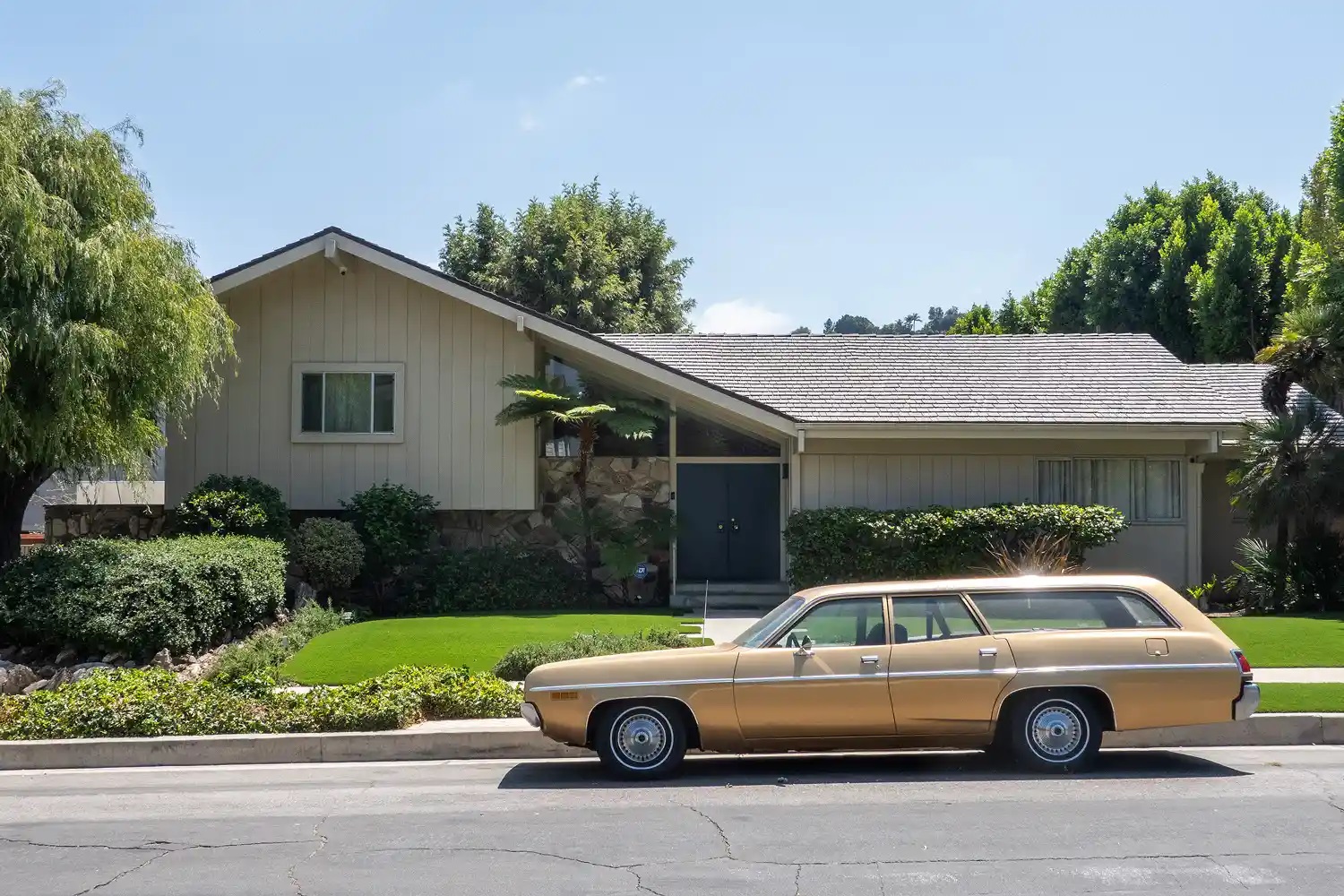 Brady Bunch House. Myung J. Chun / Los Angeles Times/Getty 